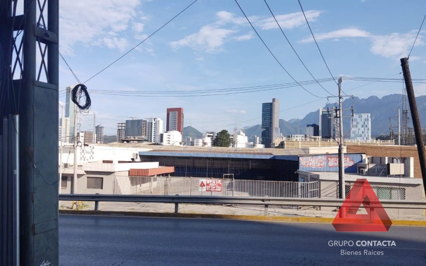 TERRENO EN VENTA COLONIA SAN JERONIMO MONTERREY N.L.