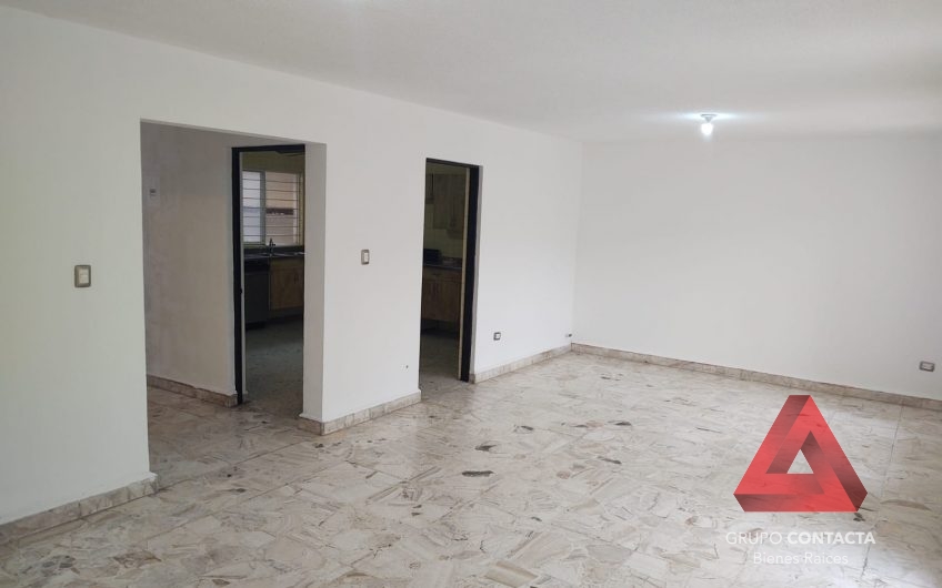 CASA EN RENTA CUMBRES SEGUNDO SECTOR MONTERREY N.L.