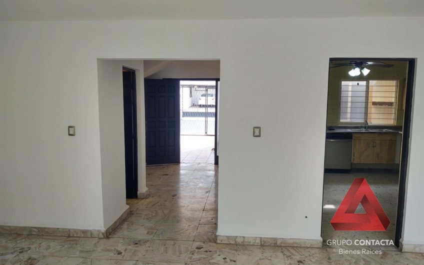 CASA EN RENTA CUMBRES SEGUNDO SECTOR MONTERREY N.L.