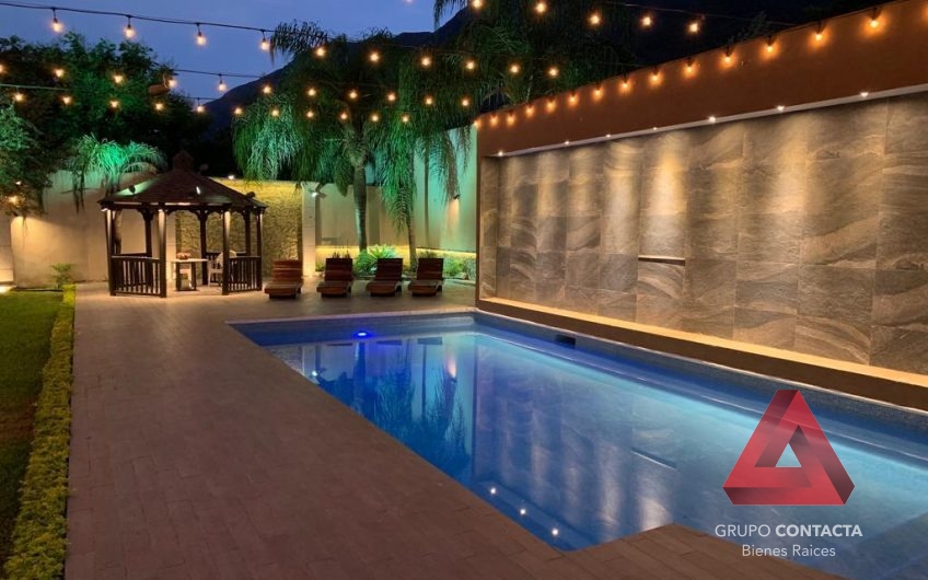 CASA EN VENTA RESIDENCIAL Y CLUB DE GOLF LA HERRADURA MONTERREY N.L.