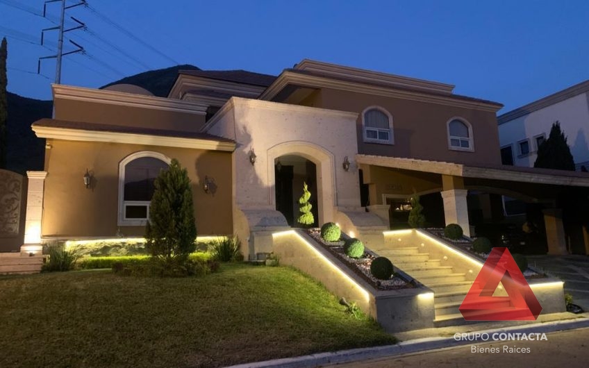 CASA EN VENTA RESIDENCIAL Y CLUB DE GOLF LA HERRADURA MONTERREY N.L.