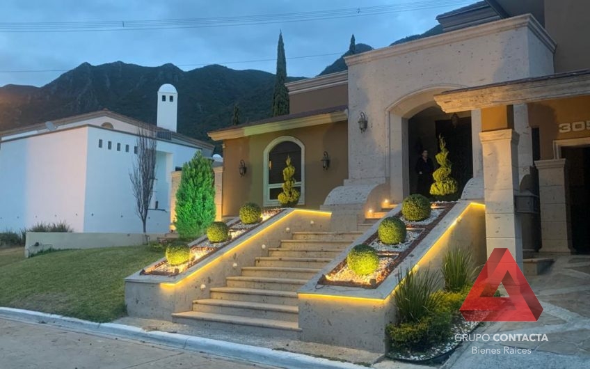 CASA EN VENTA RESIDENCIAL Y CLUB DE GOLF LA HERRADURA MONTERREY N.L.