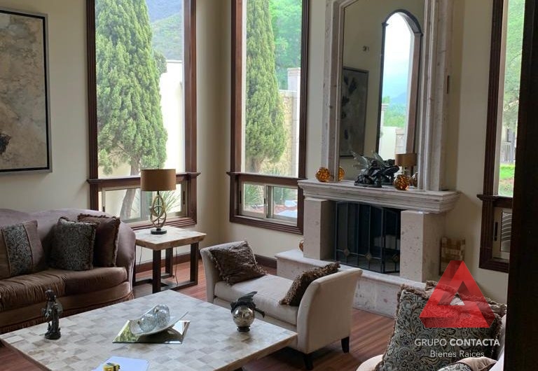 CASA EN VENTA RESIDENCIAL Y CLUB DE GOLF LA HERRADURA MONTERREY N.L.