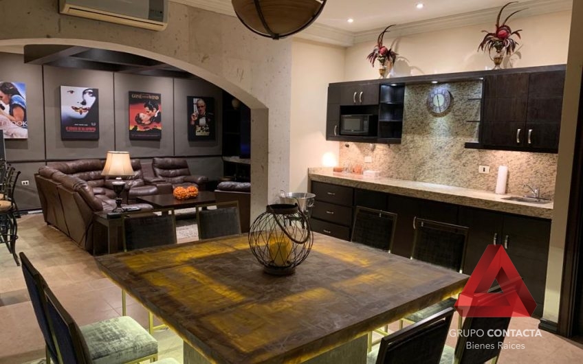 CASA EN VENTA RESIDENCIAL Y CLUB DE GOLF LA HERRADURA MONTERREY N.L.