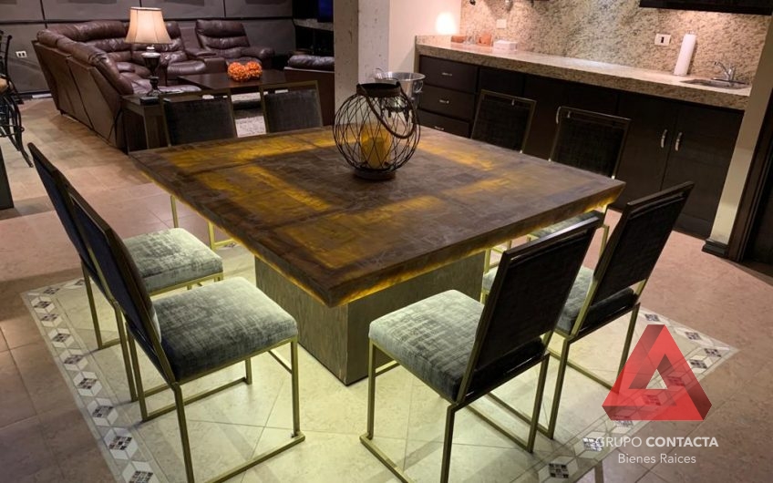 CASA EN VENTA RESIDENCIAL Y CLUB DE GOLF LA HERRADURA MONTERREY N.L.