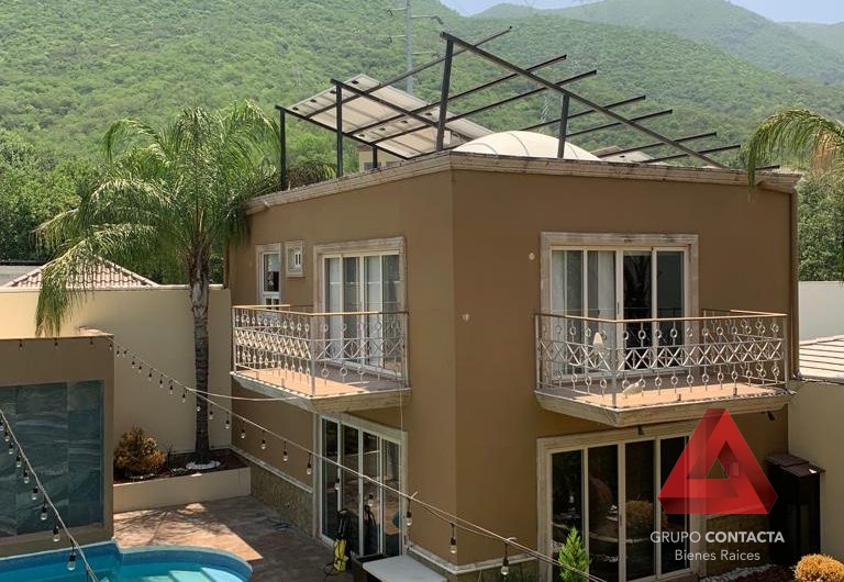 CASA EN VENTA RESIDENCIAL Y CLUB DE GOLF LA HERRADURA MONTERREY N.L.
