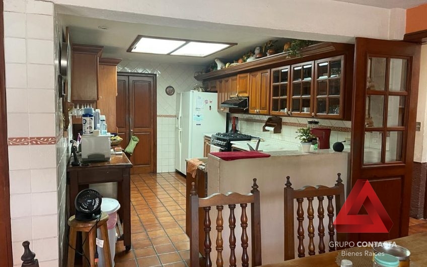 CASA EN VENTA COLONIA CHEPEVERA MONTERREY N.L.
