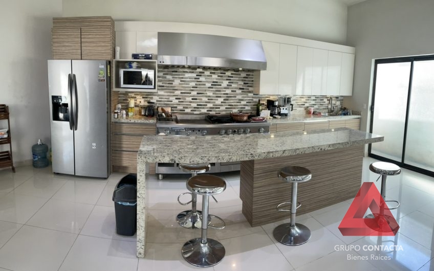 CASA EN VENTA COLONIA SAN JUAN BAUTISTA GARCIA N.L.