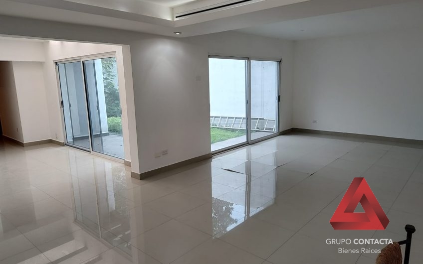 CASA EN VENTA COLONIA FUENTES DEL VALLE SAN PEDRO GARZA GARCIA N.L.