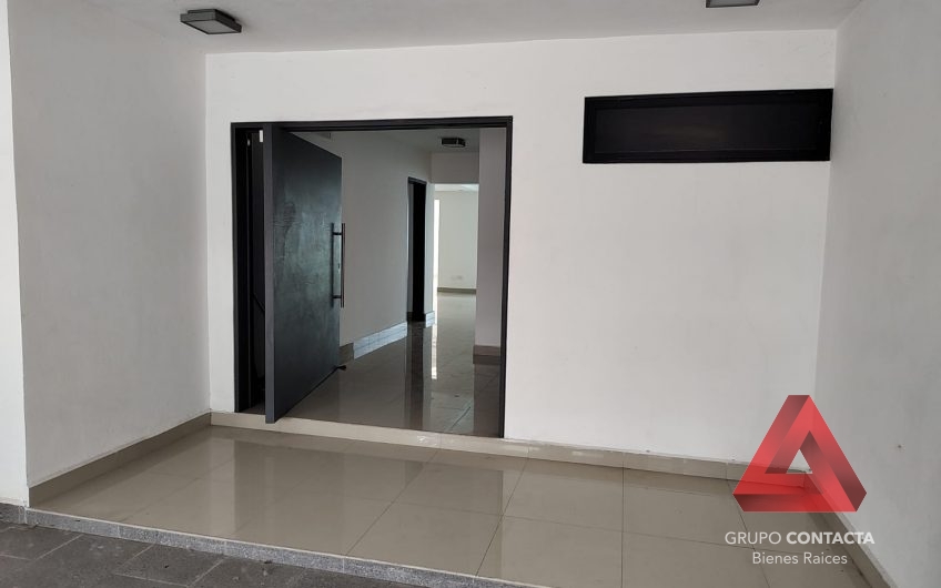 CASA EN VENTA COLONIA FUENTES DEL VALLE SAN PEDRO GARZA GARCIA N.L.